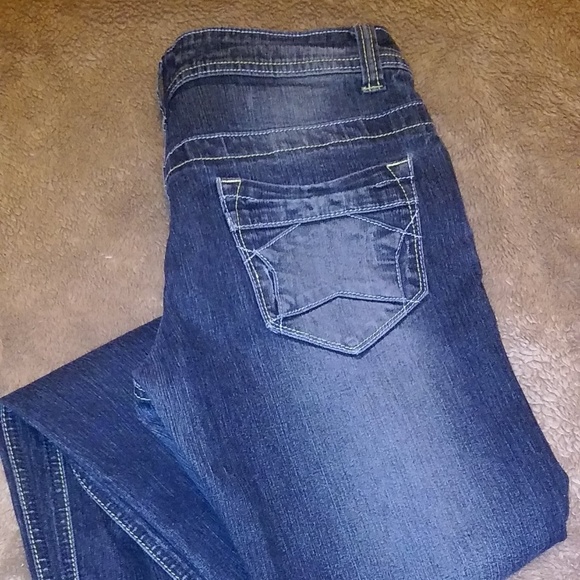 Revolut Women's Jeans - Picture 6 of 6